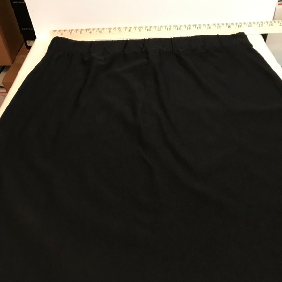 FIG & BLU Stretch Midi Skirt Black Rayon Blend Women’s Plus Size 3X - Picture 2 of 12